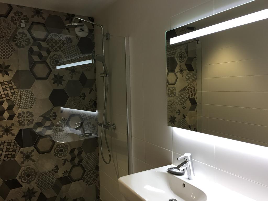 Le Clos Du Miroir Courset Εξωτερικό φωτογραφία